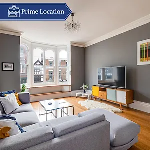 Apartment Luxury 2 Bed In The Heart Of, Chester